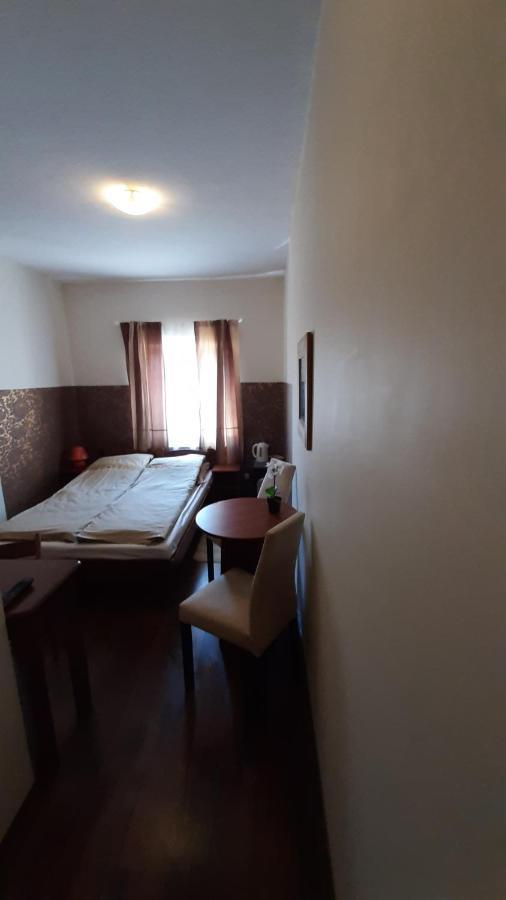 Villa Rosse Гданск Екстериор снимка