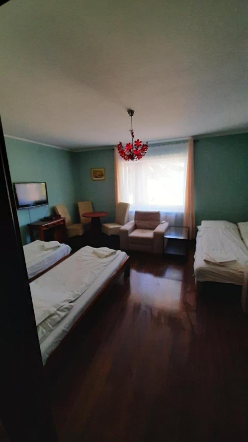 Villa Rosse Гданск Екстериор снимка
